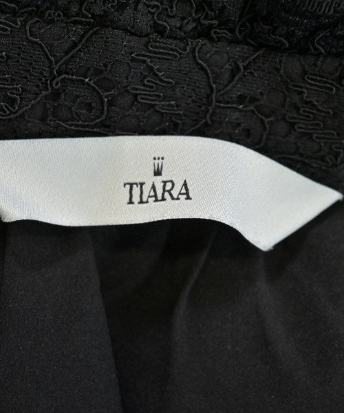 Tiara เสื้อสตรี