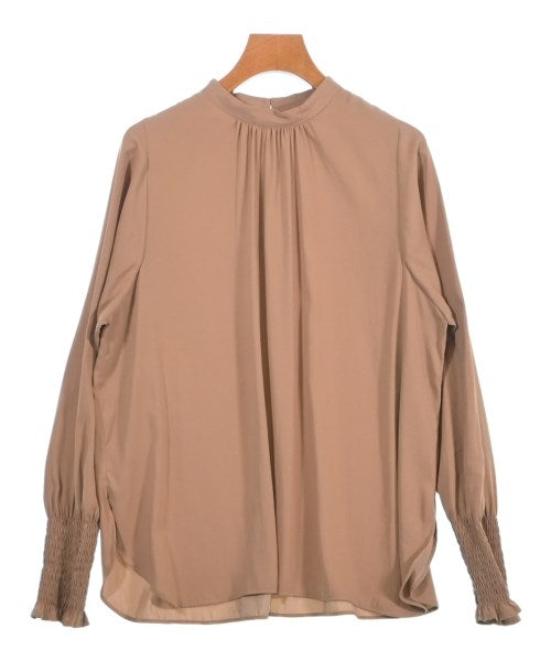 Tiara เสื้อสตรี