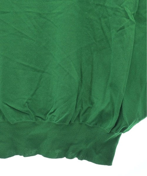 Tiara เสื้อกันหนาว