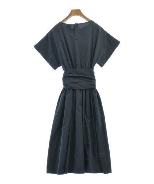 Tiara ชุดเดรส