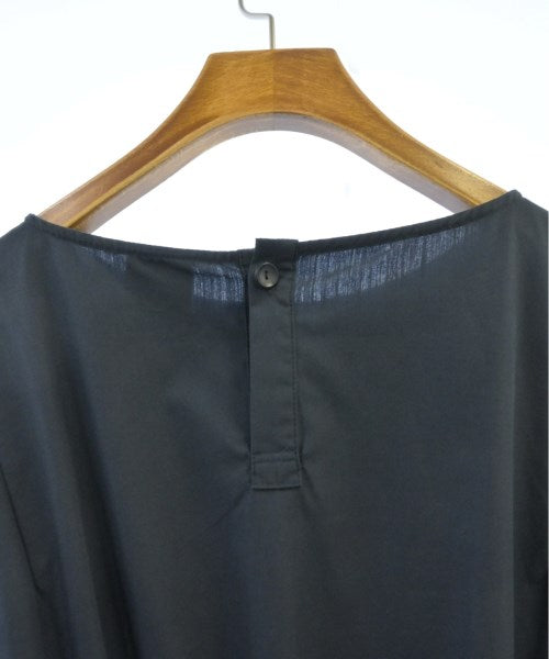 Tiara ชุดเดรส