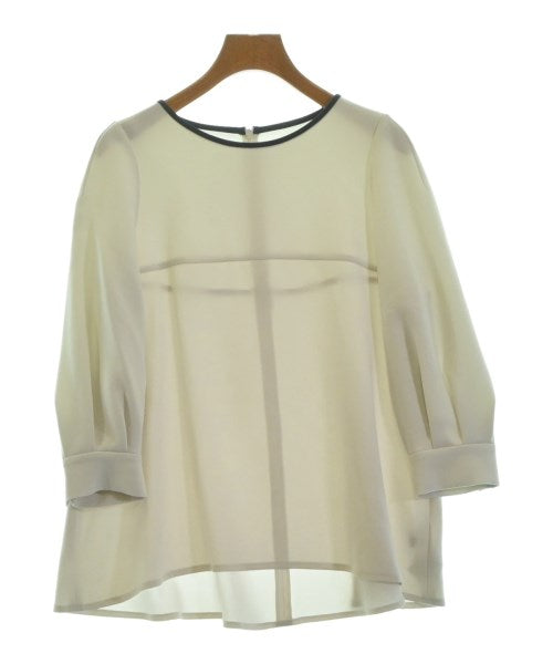 Tiara เสื้อสตรี