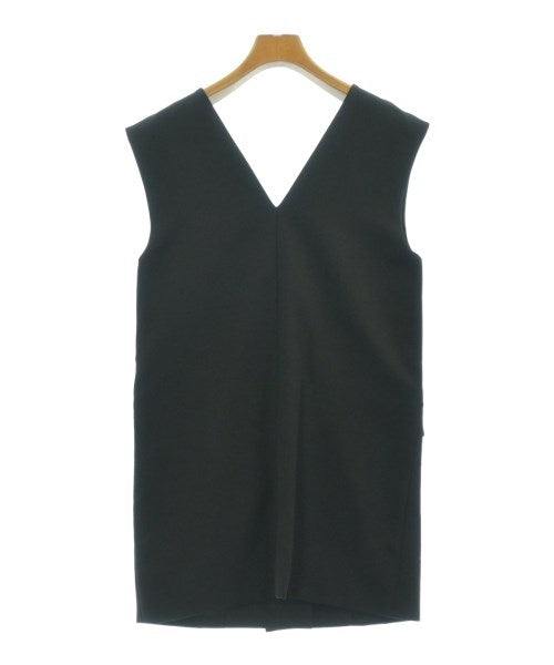 Tiara เสื้อกั๊ก