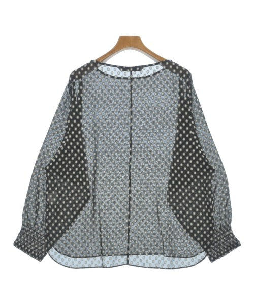 Tiara เสื้อสตรี