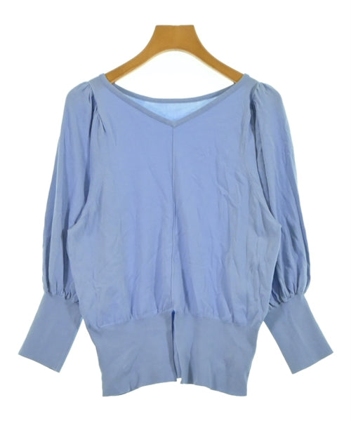Tiara เสื้อกันหนาว