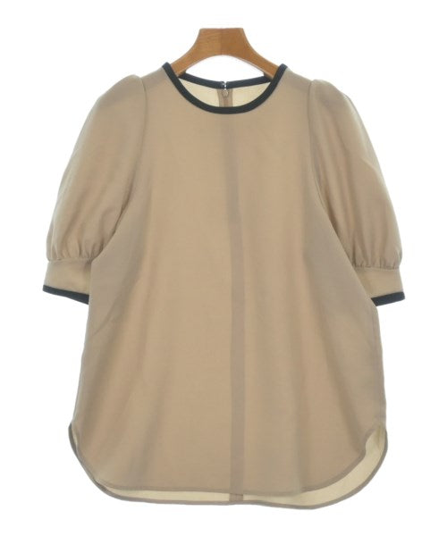 Tiara เสื้อสตรี
