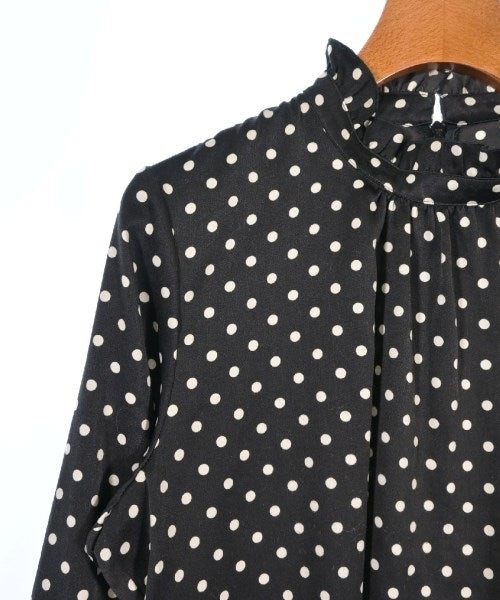 Tiara เสื้อสตรี