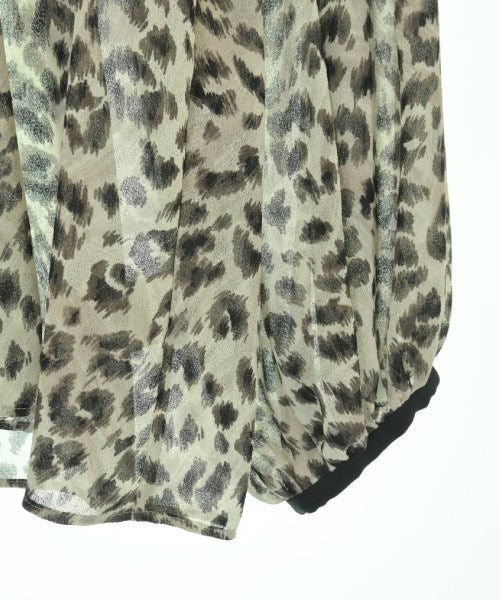 Tiara เสื้อสตรี