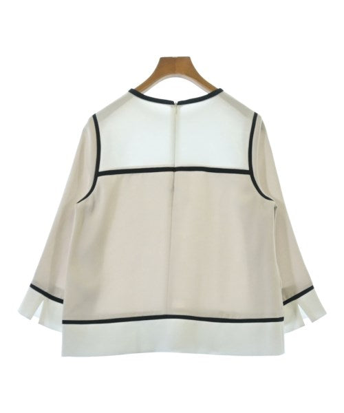 Tiara เสื้อสตรี