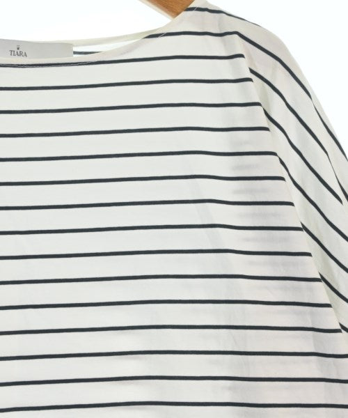 Tiara เสื้อยืด/เสื้อท็อปส์