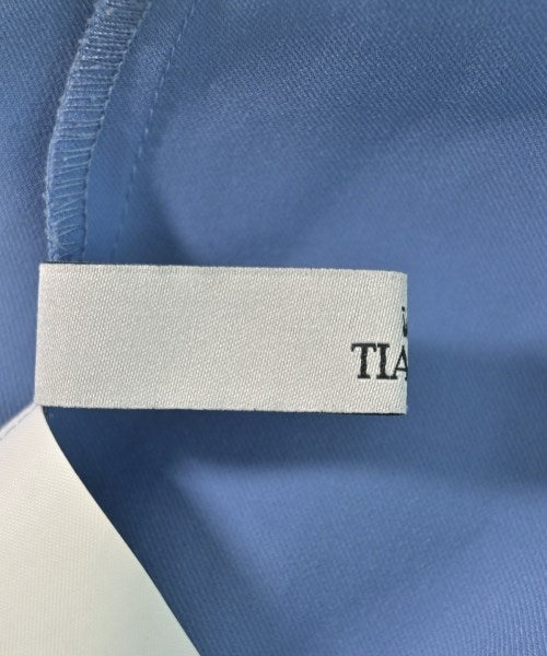 Tiara เสื้อสตรี