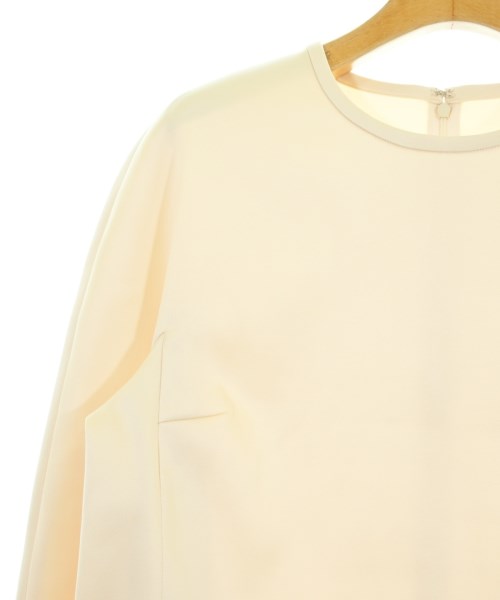 Tiara เสื้อสตรี