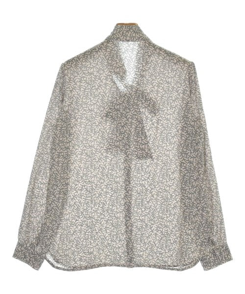 Tiara เสื้อสตรี