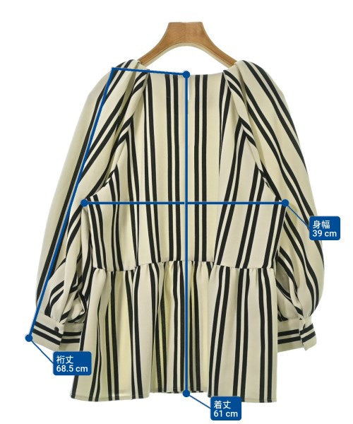 Tiara เสื้อสตรี