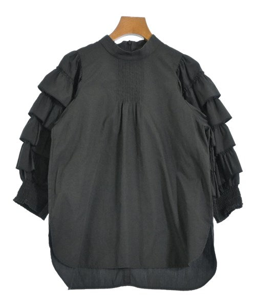Tiara เสื้อสตรี