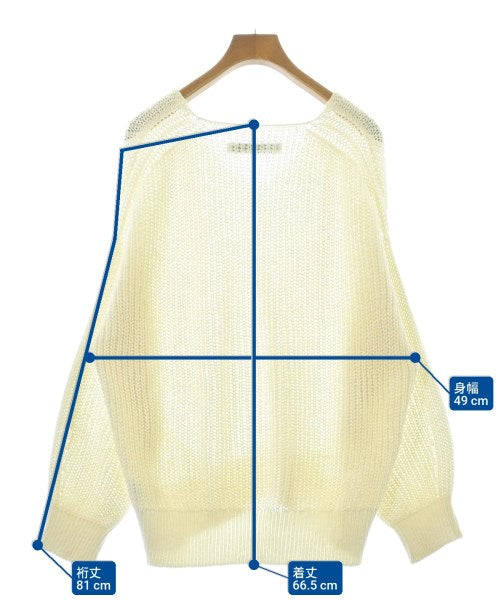 Tiara เสื้อกันหนาว