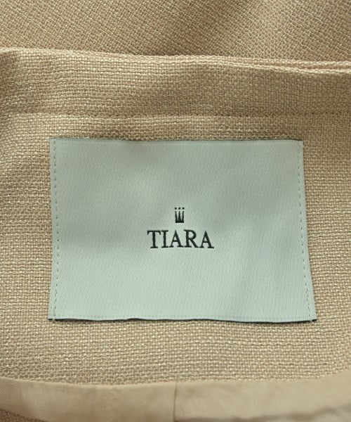 Tiara แจ็คเก็ตไม่มีปก