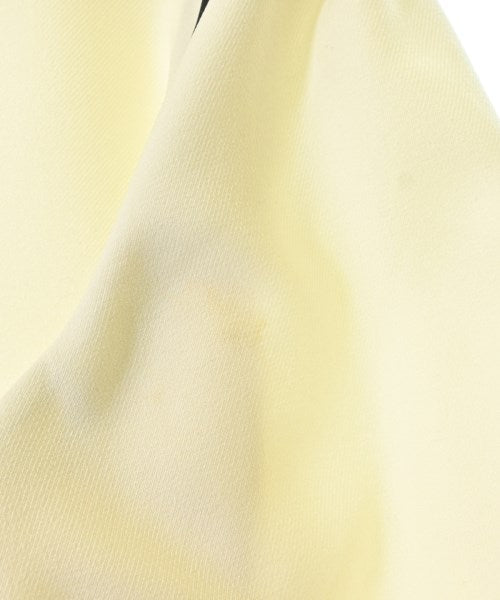 Tiara เสื้อสตรี