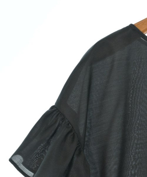 Tiara เสื้อสตรี