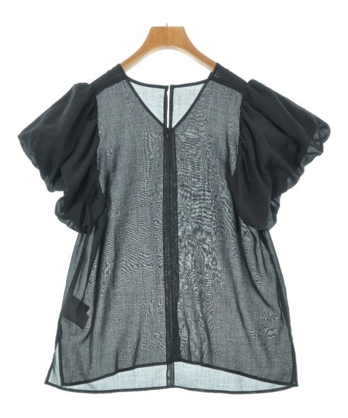 Tiara เสื้อสตรี