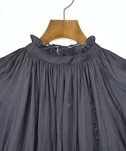 Tiara เสื้อสตรี