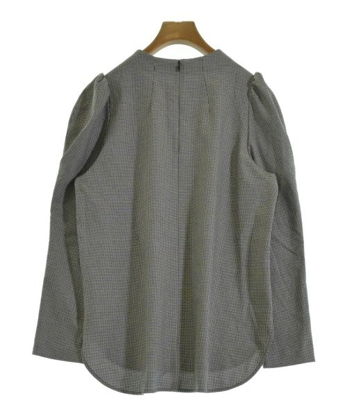 Tiara เสื้อสตรี