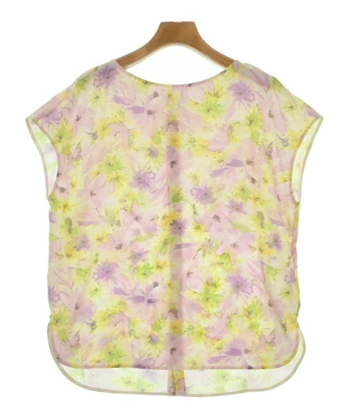 Tiara เสื้อสตรี