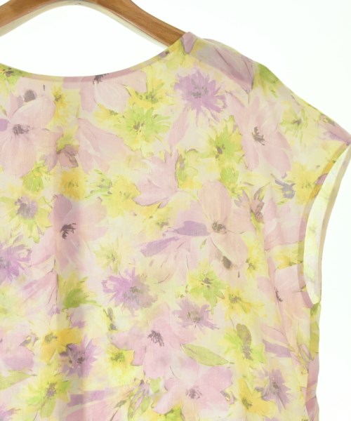 Tiara เสื้อสตรี