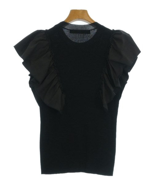 Tiara เสื้อกันหนาว