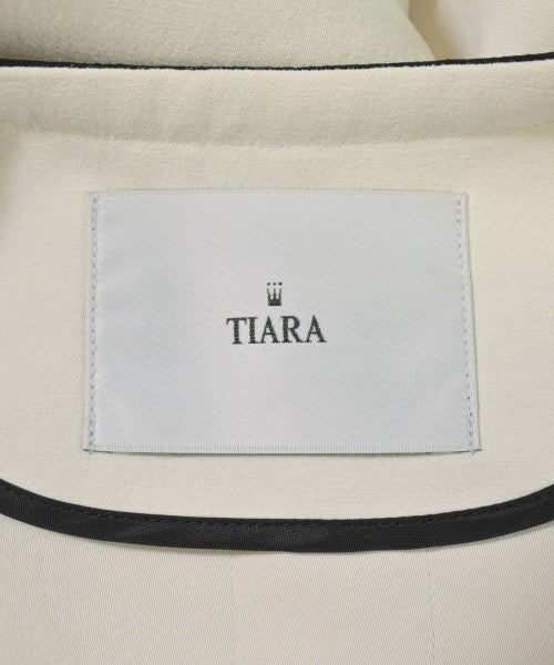 Tiara เสื้อโค้ท อื่น