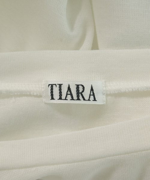 Tiara เสื้อยืด/เสื้อท็อปส์