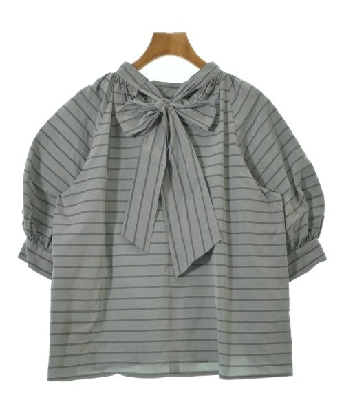 Tiara เสื้อสตรี