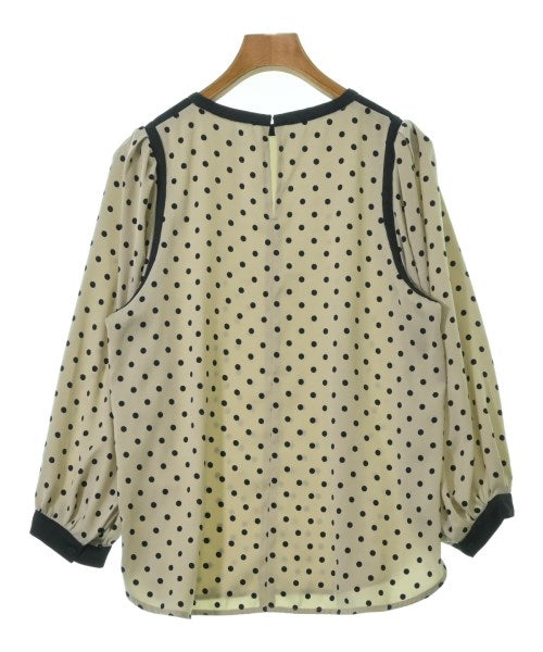 Tiara เสื้อสตรี