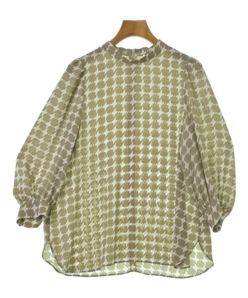 Tiara เสื้อสตรี