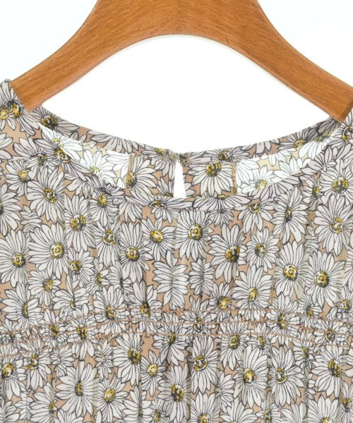 Tiara เสื้อสตรี