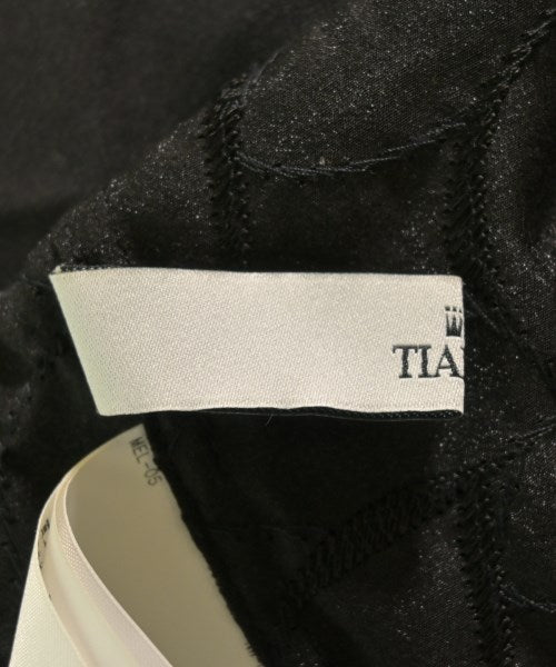 Tiara เสื้อลำลอง