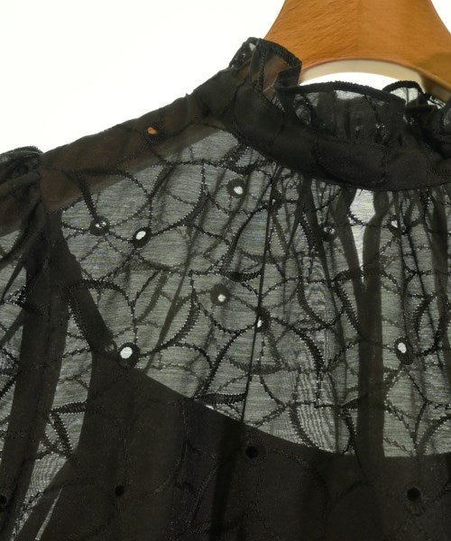 Tiara เสื้อลำลอง