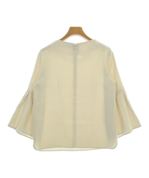 Tiara เสื้อลำลอง