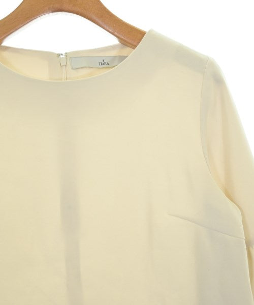 Tiara เสื้อลำลอง