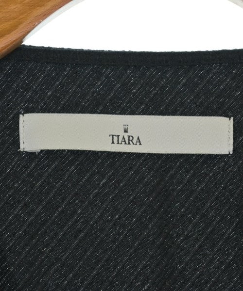 Tiara เสื้อยืด/เสื้อท็อปส์