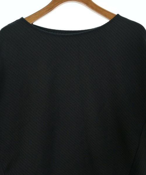 Tiara เสื้อยืด/เสื้อท็อปส์