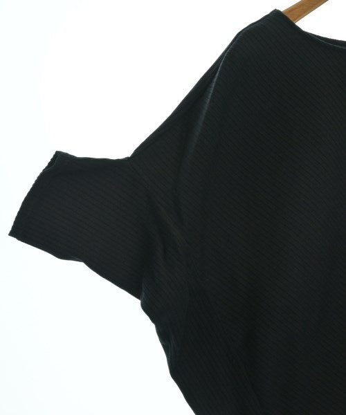 Tiara เสื้อยืด/เสื้อท็อปส์