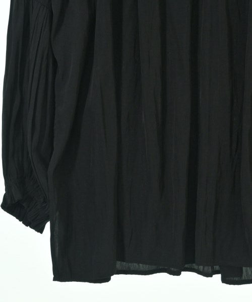 Tiara เสื้อสตรี