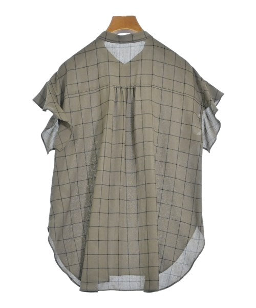 Tiara เสื้อสตรี