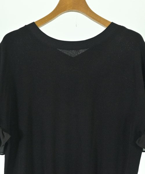 Tiara เสื้อกันหนาว