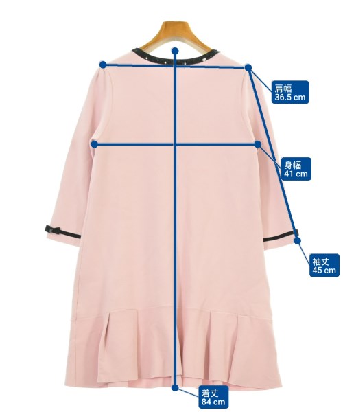 TO BE CHIC ชุดเดรส