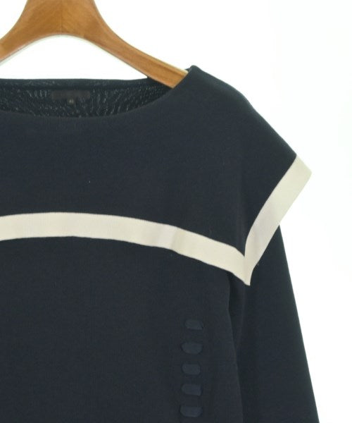TO BE CHIC เสื้อกันหนาว