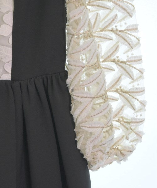 Chesty ชุดเดรส