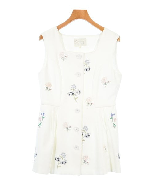 Chesty เสื้อสตรี