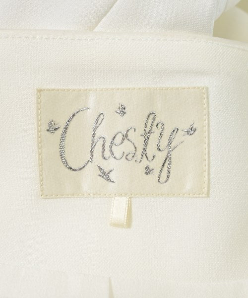 Chesty เสื้อสตรี